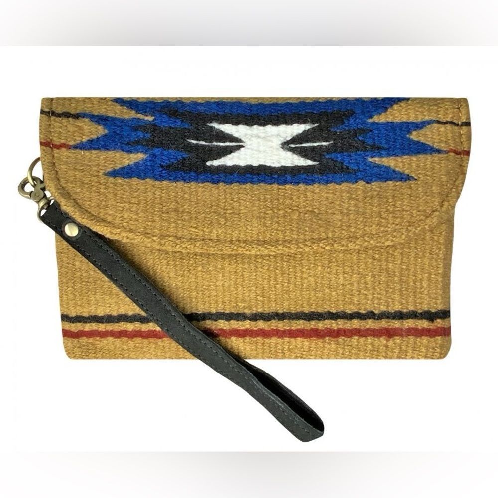 Showman 100% Wool Tan Southwest Design Saddle Blanket Wristlet